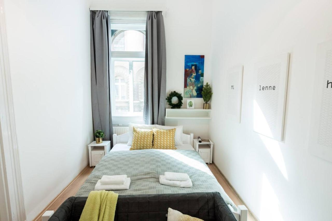 Cosy And Central Apartment With 4 Bedrooms And A/C Budapest Exterior foto