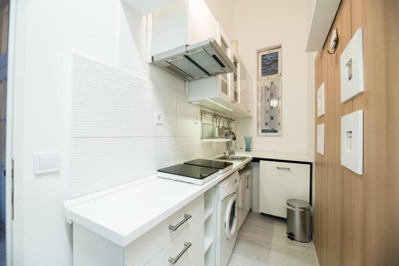 Cosy And Central Apartment With 4 Bedrooms And A/C Budapest Exterior foto
